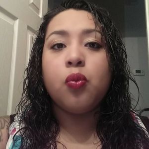 Meet your Posher, Abigail